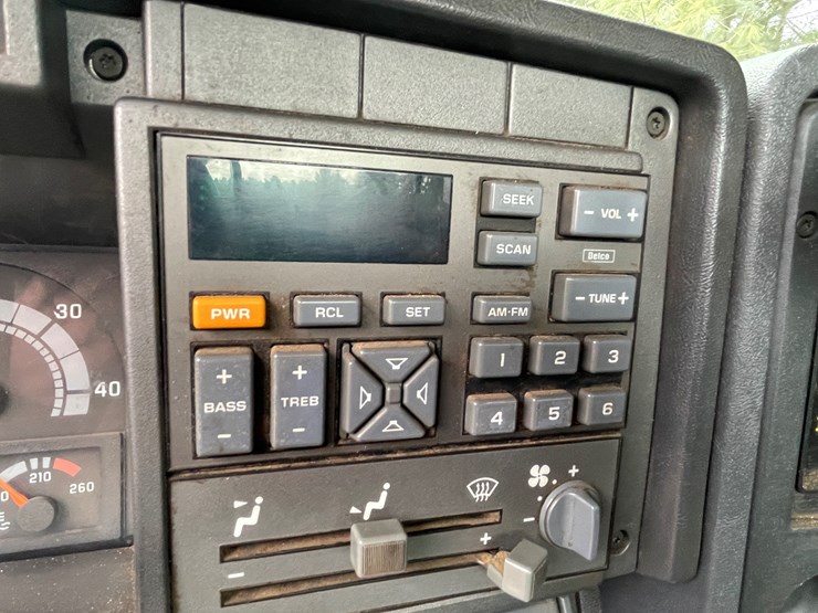 1995-gmc-topkick-image-43