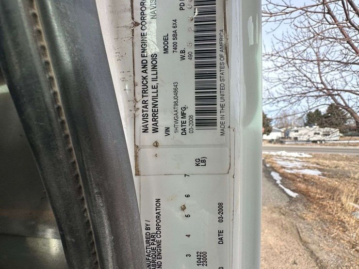 2008-international-7400-image-32