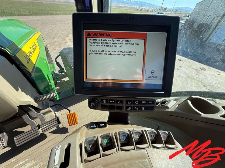 2023-john-deere-8r-370-image-20