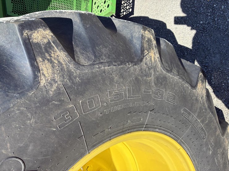 2005-john-deere-9660-sts-image-13