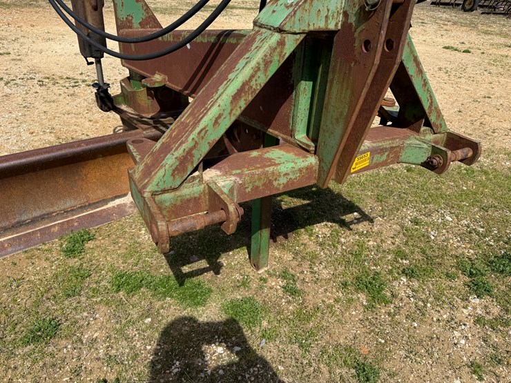 john-deere-155-image-12