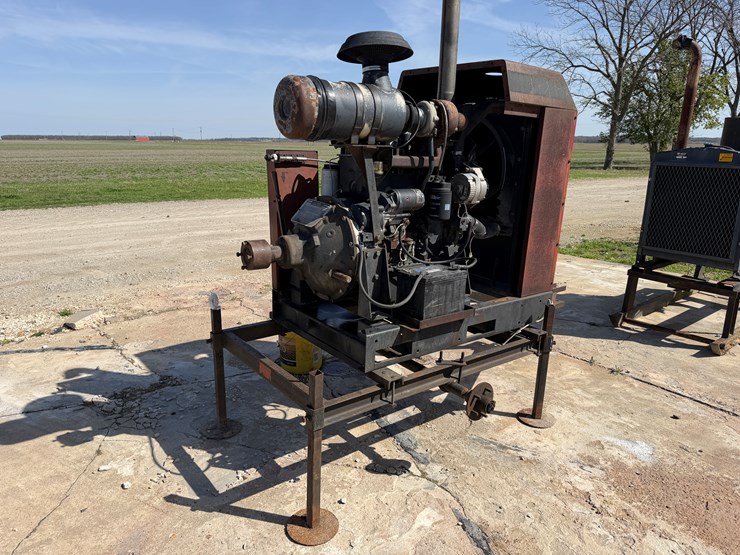 case-ih-4390t-image-3