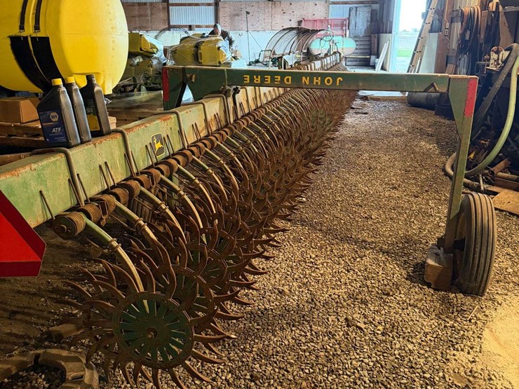 john-deere-400-image-5