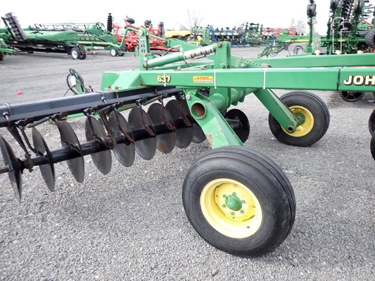 john-deere-637-image-8