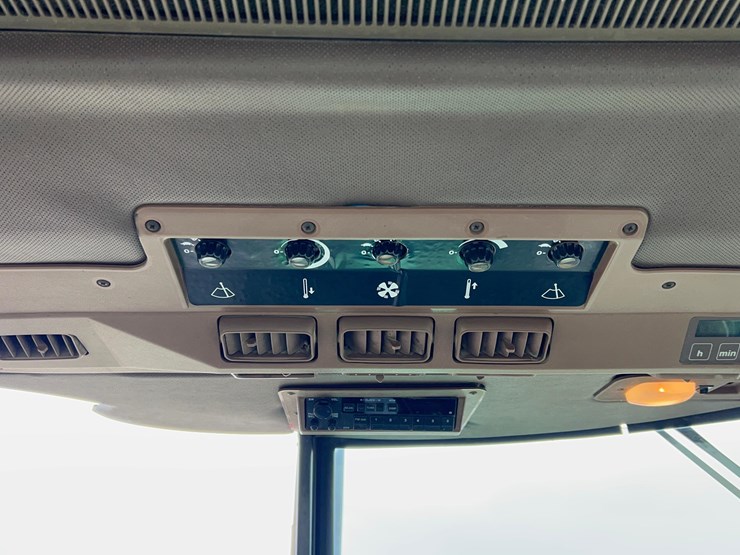 1983-john-deere-4450-image-43