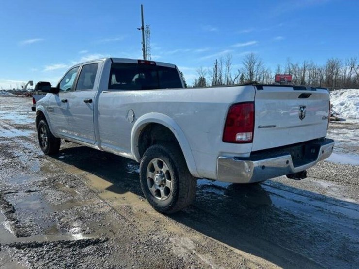 2018-ram-2500-hd-image-5