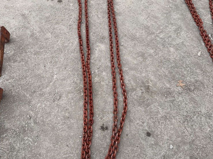 (2)-3/8"-chains-18'-long-image-1