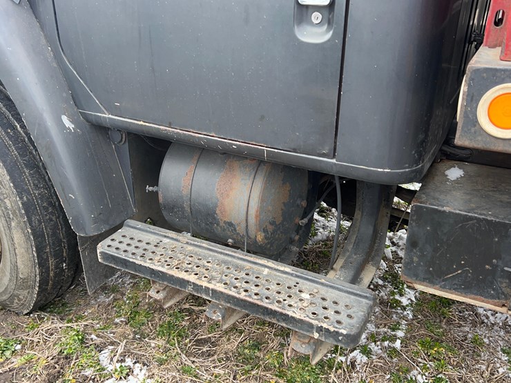 1989-international-s1900-image-40