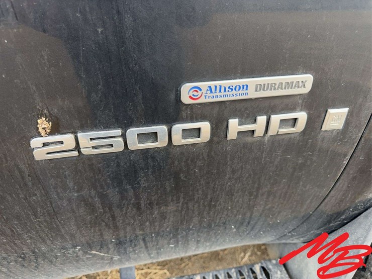 2009-gmc-sierra-2500-image-17