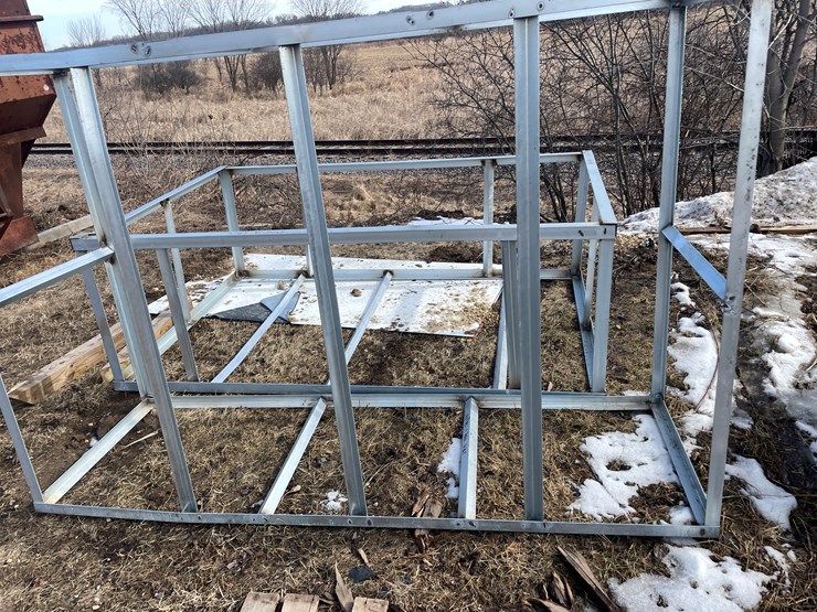 #2495-•-(2)-metal-crates-image-14