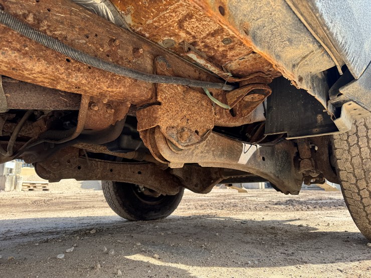 2005-ford-f350-xl-image-20