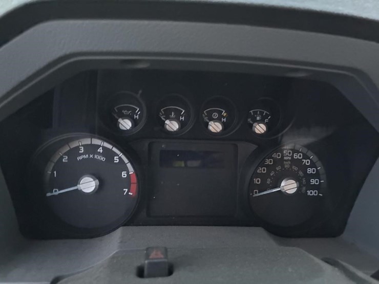 2013-ford-f250-sd-image-14