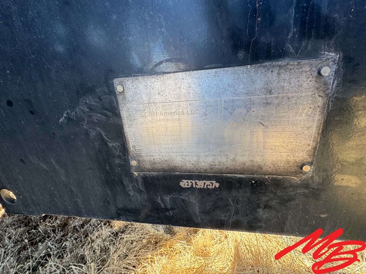 2014-case-ih-400-image-30