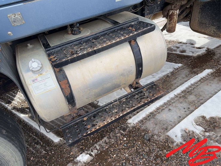 2004-international-7600-image-10