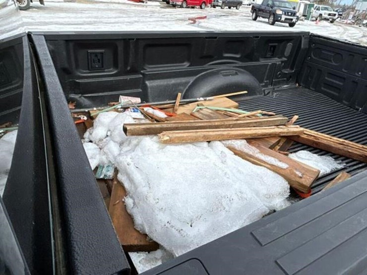 2016-ford-f150-xlt-image-39