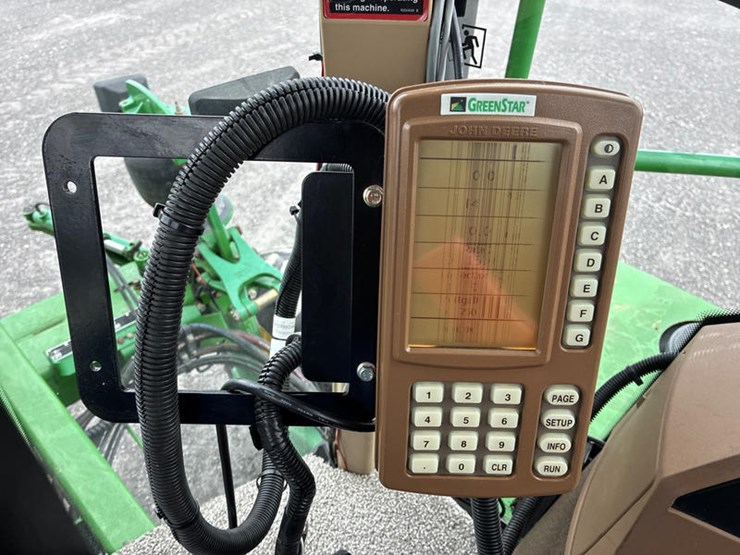 1998-john-deere-4700-image-61