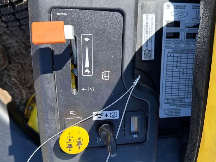 john-deere-z335e-image-11