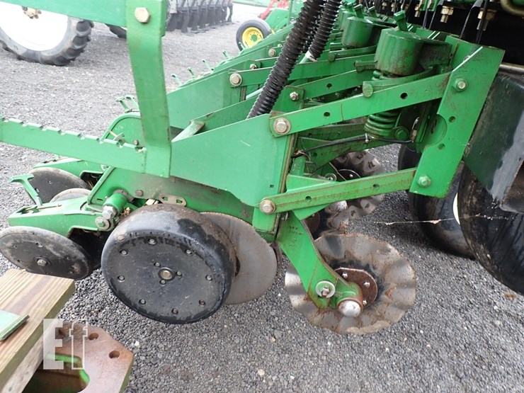john-deere-1530-image-7