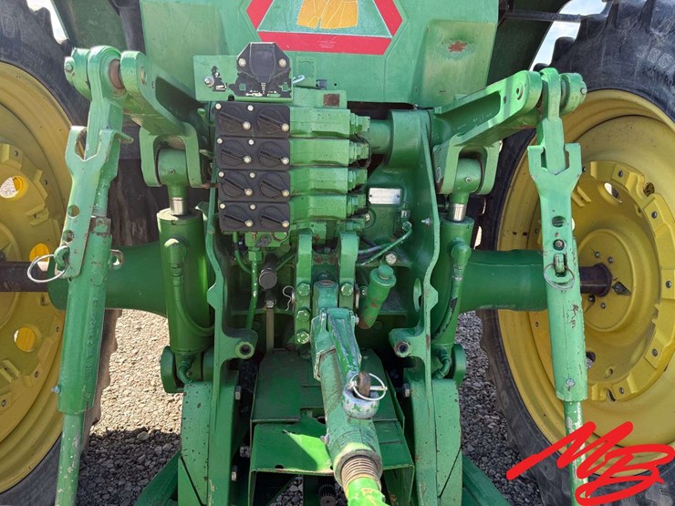 2000-john-deere-8210-image-14