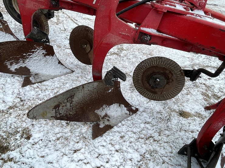 2004-international-720-image-15