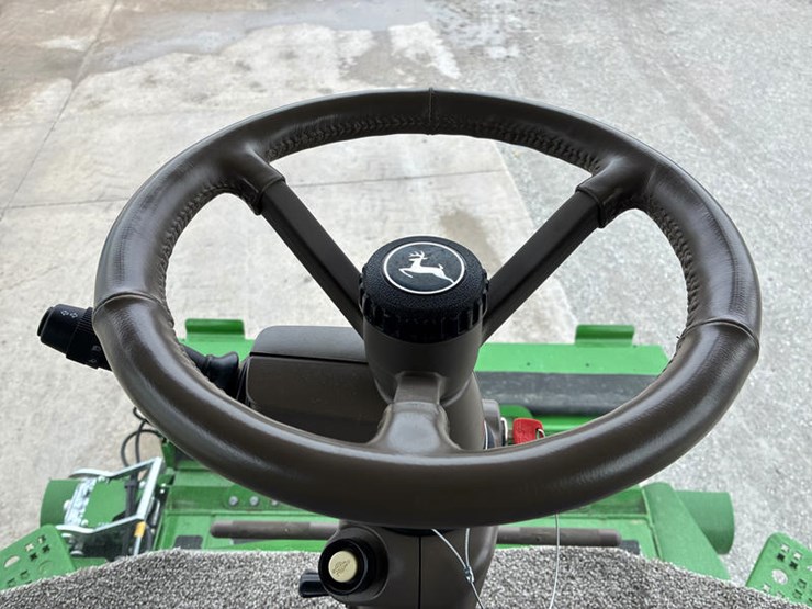 2023-john-deere-s780-image-97