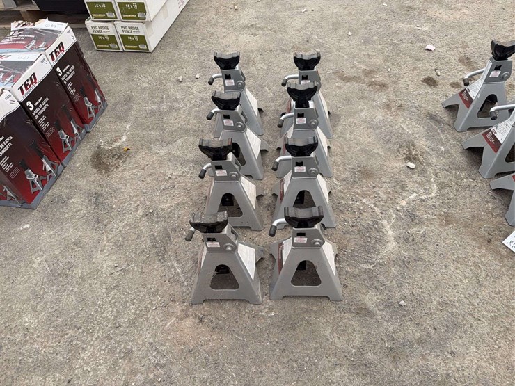 (8)-3-ton-jack-stands-image-4