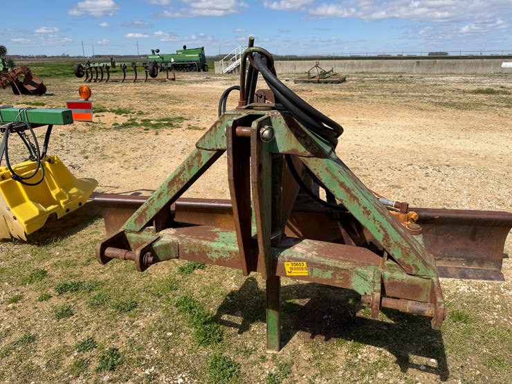 john-deere-155-image-10