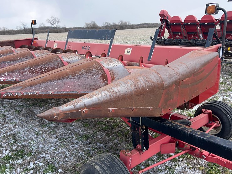 case-ih-1083-image-2