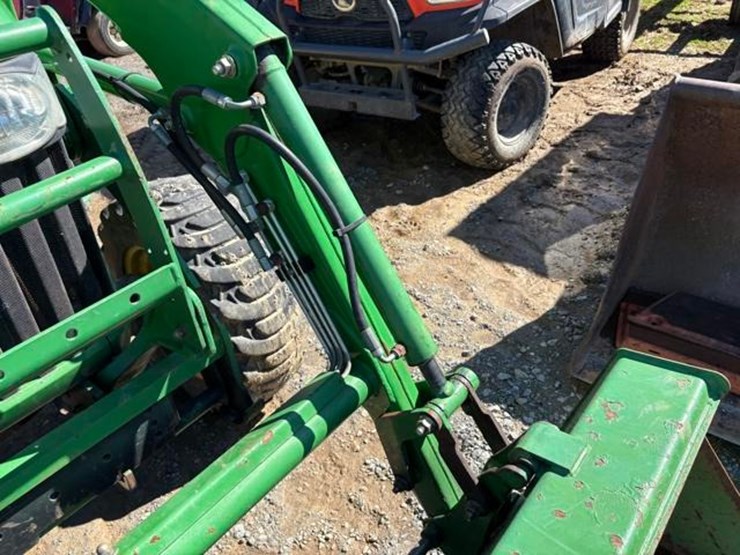 2007-john-deere-3120-image-6