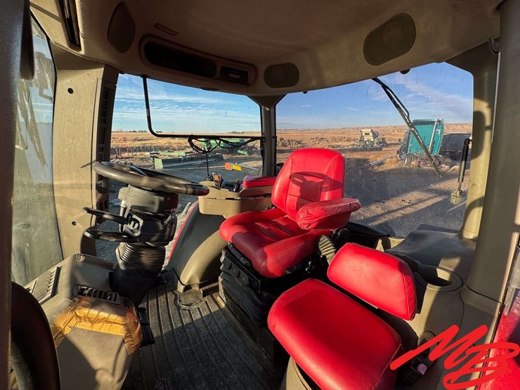 case-ih-255-image-25