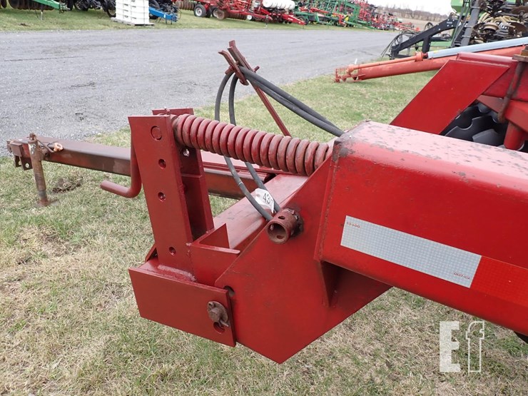 case-ih-770-image-11