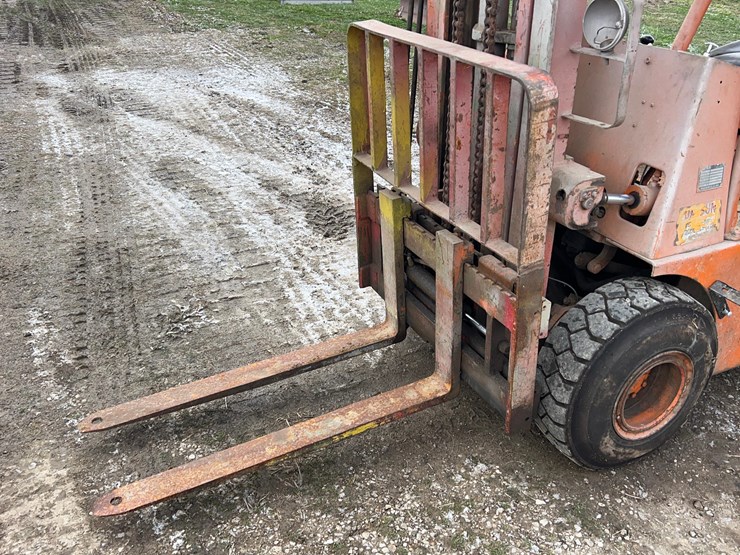 datsun-p6103-3000lb-forklift-image-8