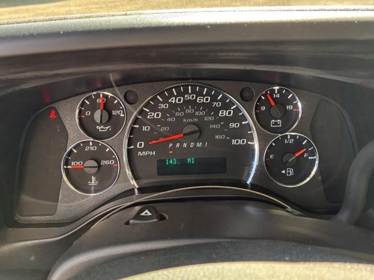 2023-gmc-3500-image-15