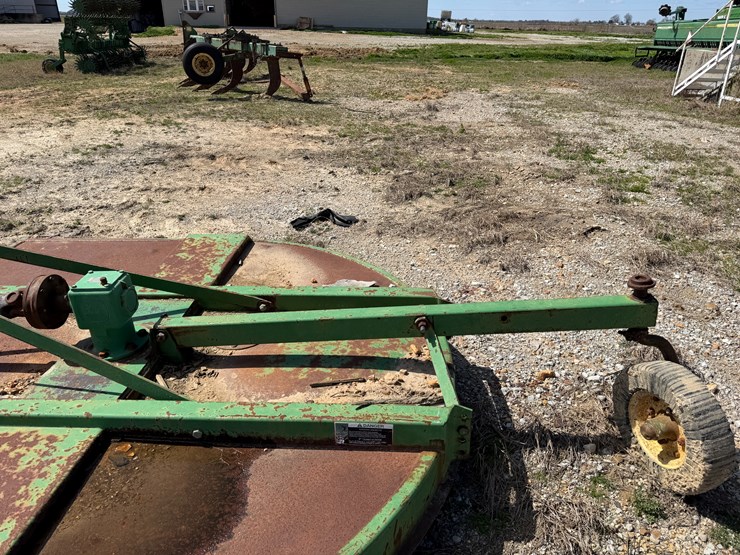 john-deere-7-image-7