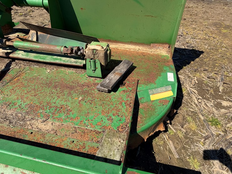 john-deere-14-image-11