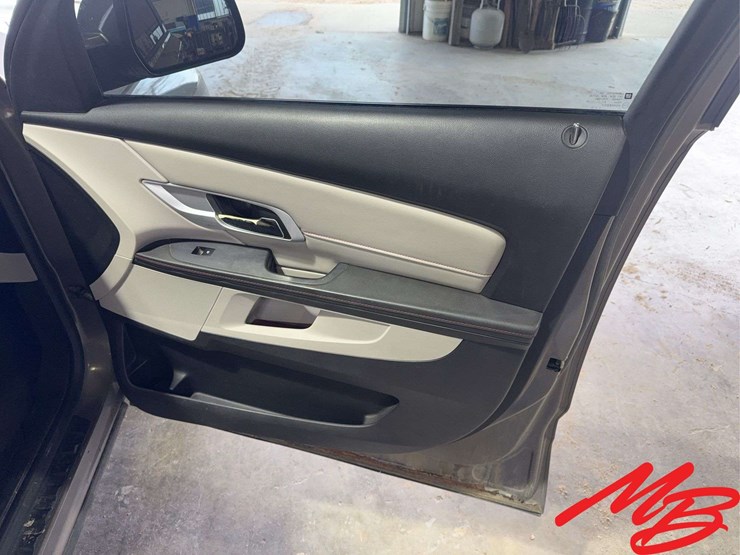 2010-gmc-terrain-sle-image-34