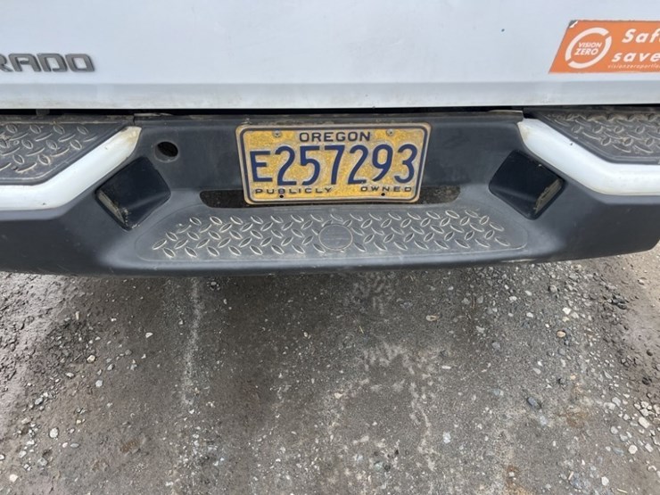 2012-chevrolet-colorado-image-12