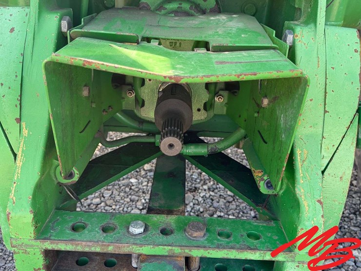 2000-john-deere-8210-image-15