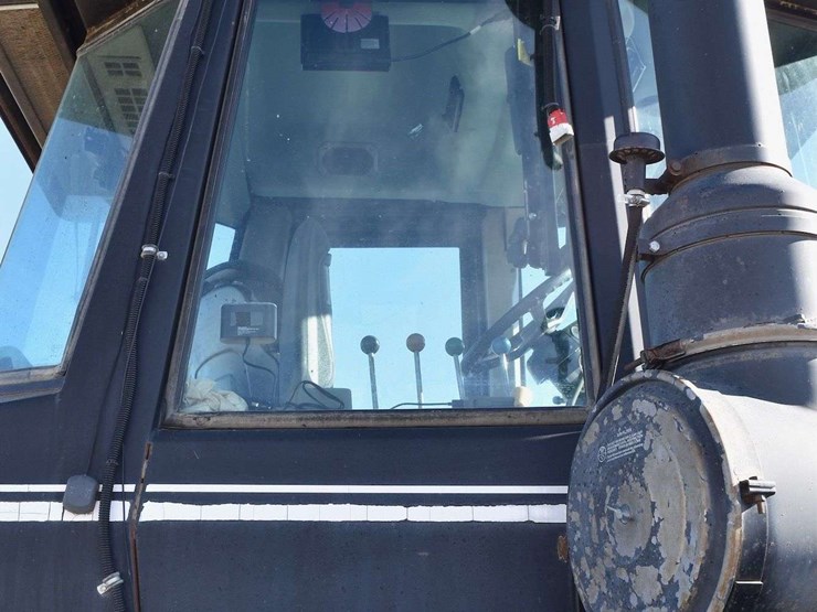 1991-versatile-846-image-51