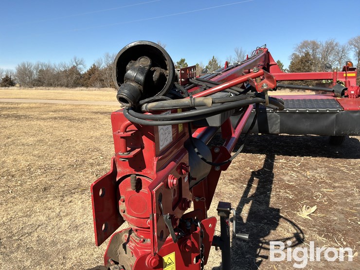 2020-case-ih-dc133-image-10