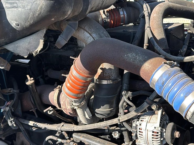 2000-international-9900-image-14