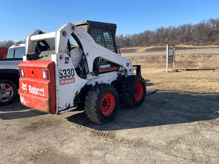 2008-bobcat-s330-image-4