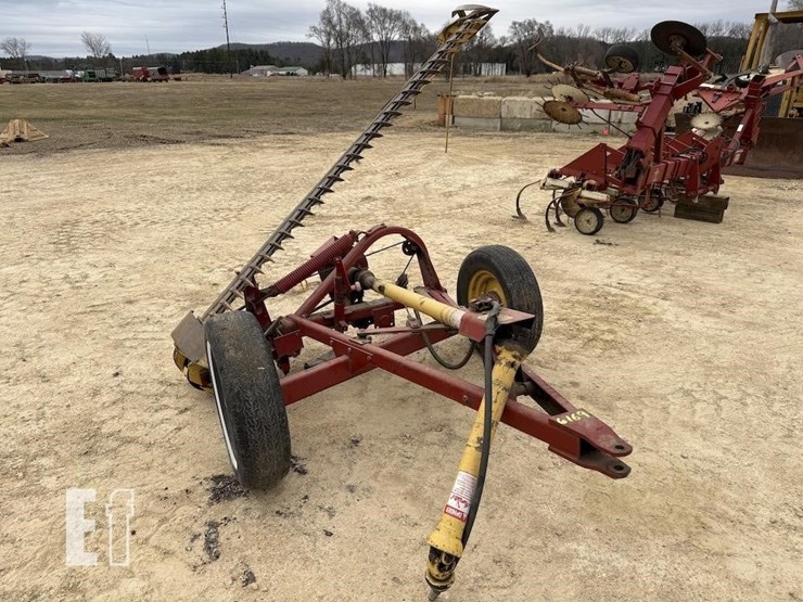 new-holland-456-image-1