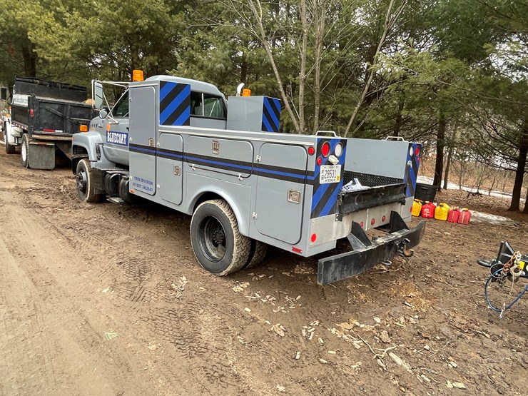 1995-gmc-topkick-image-7