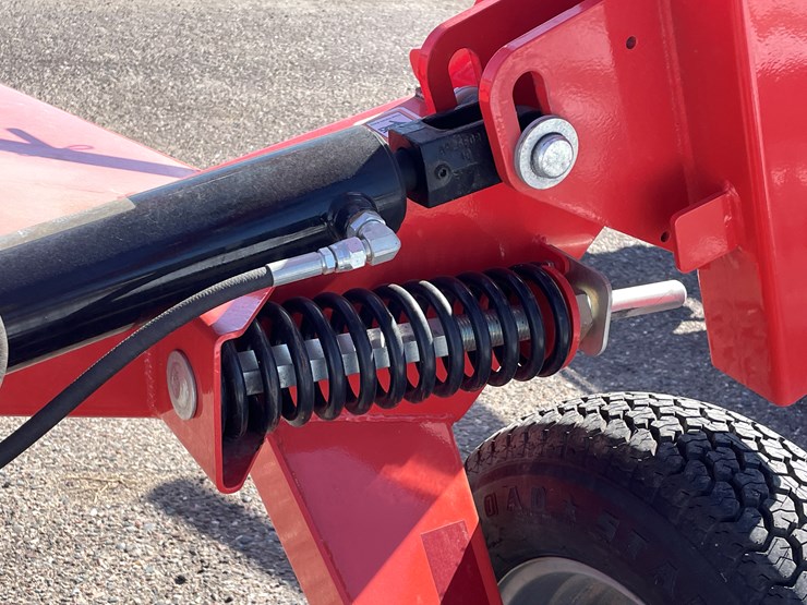 #1012-•-kuhn-(8)-wheel-speedrake-image-31