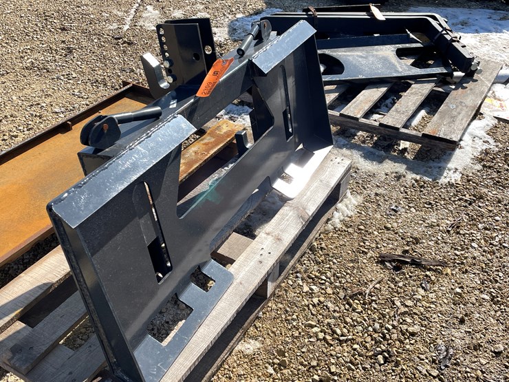 #2399-•-skid-steer-3-point-quick-hitch-image-2