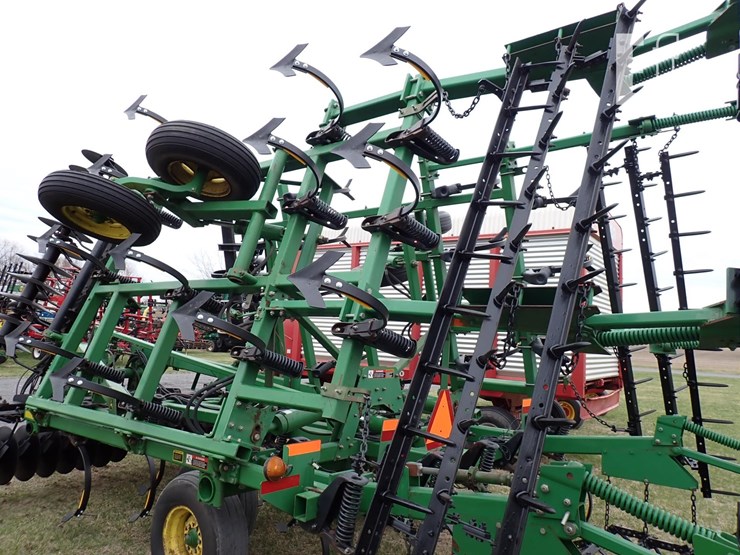 john-deere-726-image-12