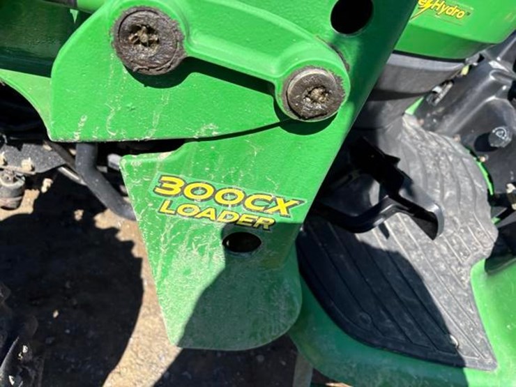 2007-john-deere-3120-image-18