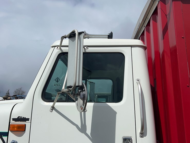 1999-international-4900-image-46