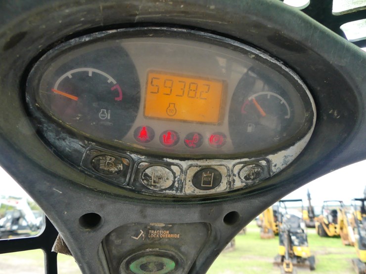 bobcat-t650-image-17